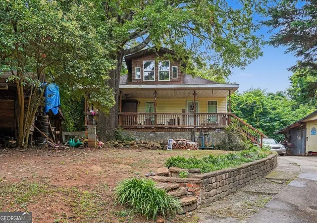 Photo 1 of Single family home for sale at 319 W Broadway St, Griffin, GA 30223 | MLS# 10821288 | Listing updated on 2026-10-26