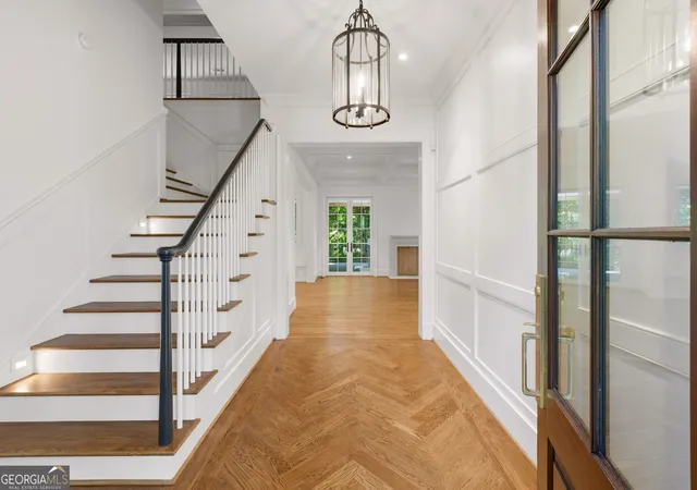 Photo 3 of Single family home for sale at 4095 Glen Devon Dr Nw, Atlanta, GA 30327 | MLS# 10830846 | Listing updated on 2026-09-04