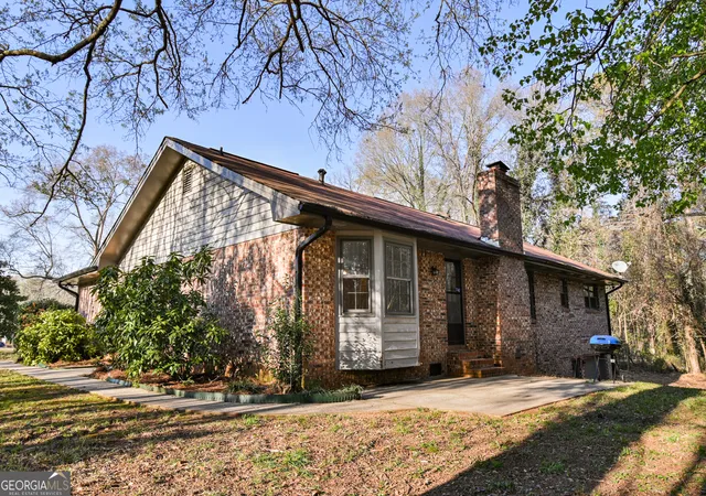 5th image of 2115 Oak Hill Rd, Covington, GA 30016 | MLS# 10715911