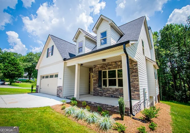 Photo 2 of Single family home for sale at 981 Horsley Ml Rd, Carrollton, GA 30116 | MLS# 10784751 | Listing updated on 2026-07-11