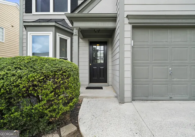 4th image of 320 Treyford Ct, Johns Creek, GA 30005 | MLS# 10808637