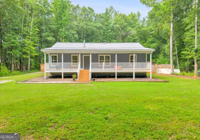 2nd image of 1557 Davis Ford Rd, Covington, GA 30014 | MLS# 10815431
