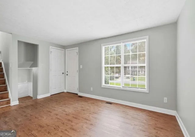 Photo 3 of Single family home for sale at 3569 Oak Knoll Dr, Marietta, GA 30068 | MLS# 10816135 | Listing updated on 2026-09-06