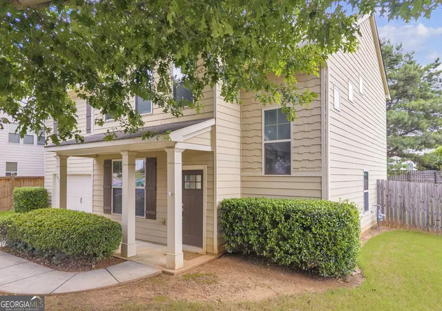 3rd image of 747 Hancock Pl, Braselton, GA 30517 | MLS# 10809554