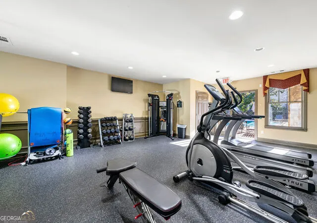 2nd image of 4805 W Vlg Wy, Smyrna, GA 30080