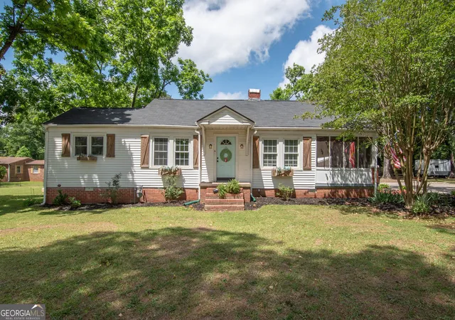 1st image of 333 Carver, Griffin, GA 30224 | MLS# 10822098