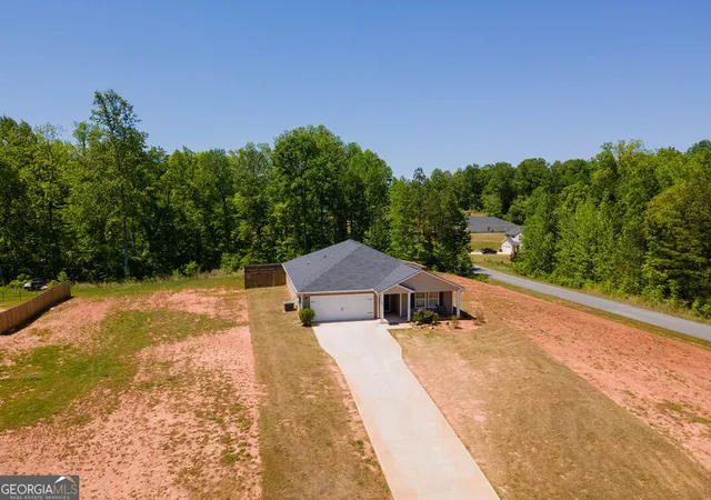Homes for sale in Luthersville, GA | 1888 Hunter Welch Pkwy, Luthersville, GA 30251 | MLS# 10738181