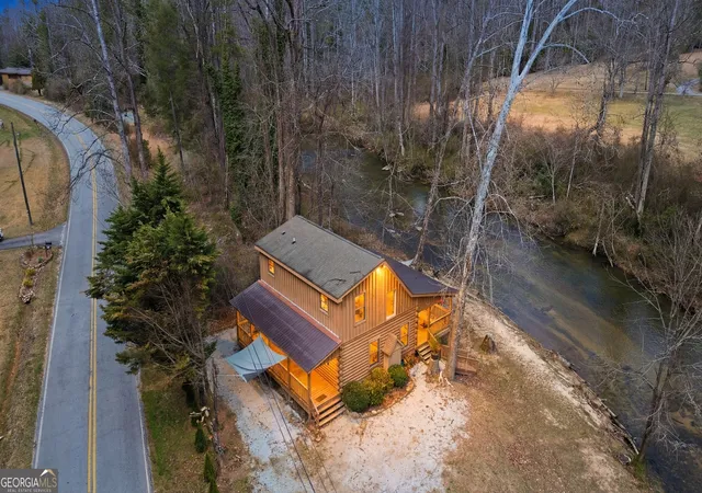 Photo 2 of Single family home for sale at 9139 Old 441 S, Lakemont, GA 30552 | MLS# 10700875 | Listing updated on 2026-09-03