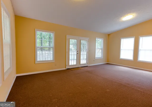 3rd image of 70 Liberty Ln, Covington, GA 30016 | MLS# 10786452