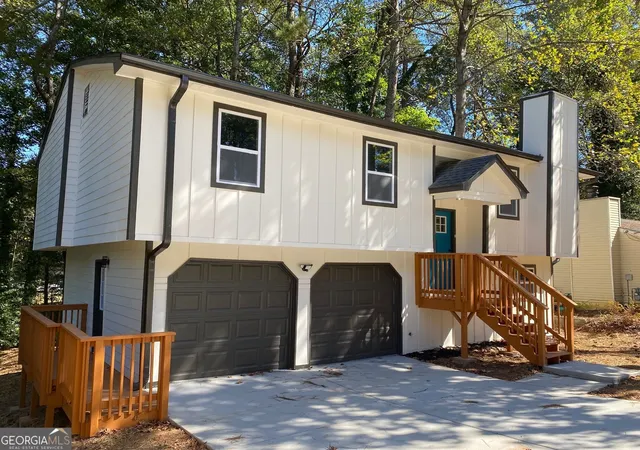 Photo 1 of Single family home for sale at 1413 Silver Lake Dr, Norcross, GA 30093 | MLS# 10833002 | Listing updated on 2026-08-26