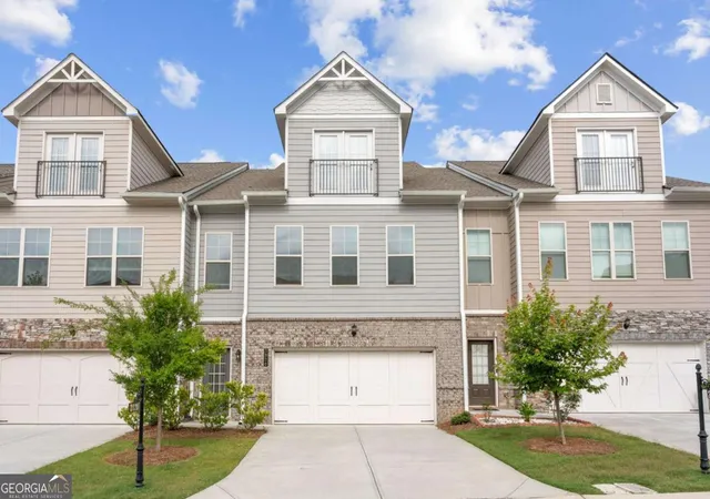 Homes for sale in Cumming, GA | 2020 Manor Pointe Dr #19, Cumming, GA 30041 | MLS# 10798546