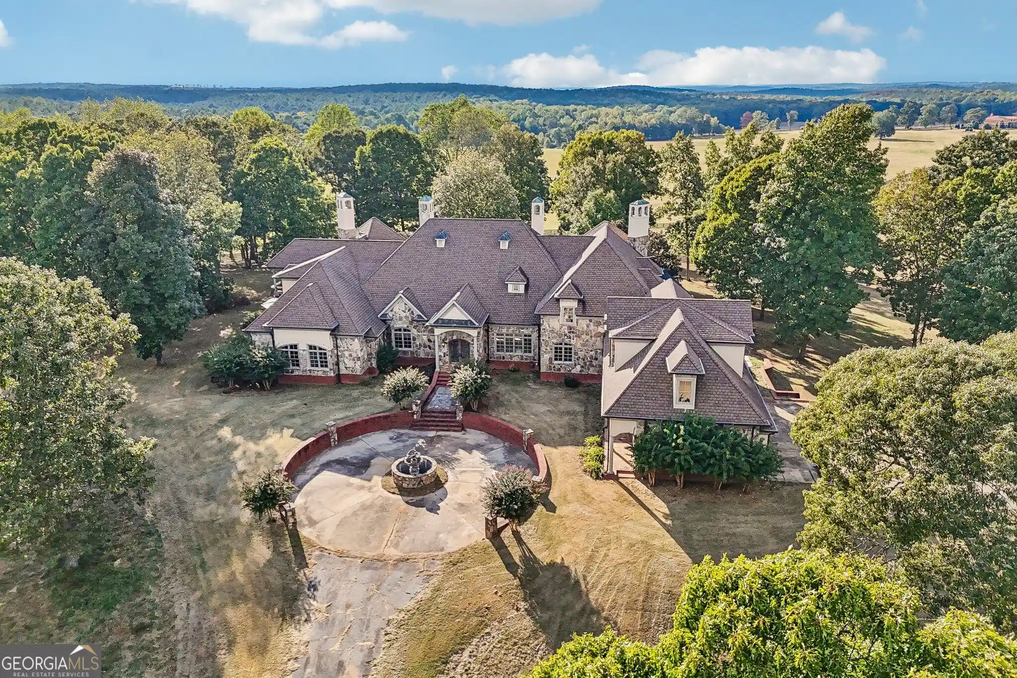 Photo 1 of Mansion for sale at 540 Alexander Rd, Grantville, GA 30220 | MLS# 10869659 | Listing updated on 2026-10-22