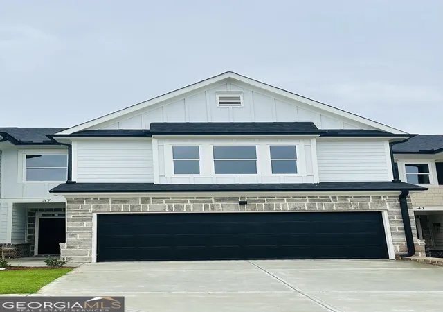 1st image of 37 Crest Dr #6, Hartwell, GA 30643 | MLS# 10804873