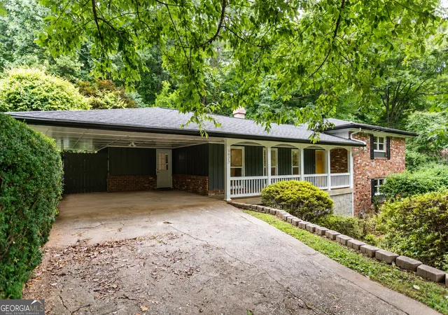 Photo 1 of Single family home for sale at 1025 Vistavia Cir, Decatur, GA 30033 | MLS# 10778553 | Listing updated on 2026-09-17