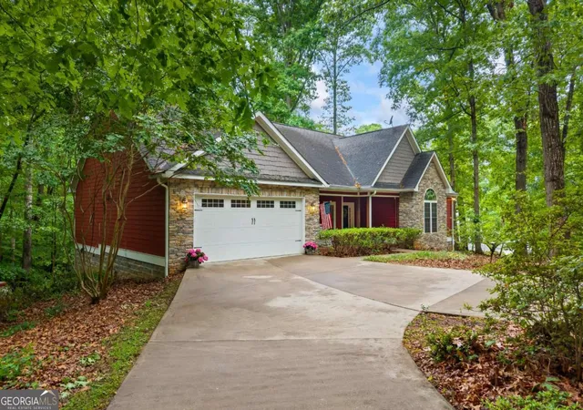 Photo 4 of Single family home for sale at 45 Highland Shls Ct, Hartwell, GA 30643 | MLS# 10756392 | Listing updated on 2026-08-14