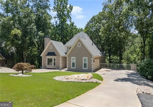 Photo 3 of Single family home for sale at 3395 Summit Trl, Cumming, GA 30041 | MLS# 10827992 | Listing updated on 2026-08-19