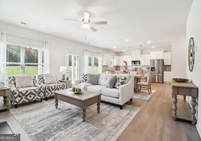 Photo 3 of Sale Pending at 3716 Heron Creek Ct, Loganville, GA 30052 | MLS# 10709039 | Listing updated on 2026-09-16
