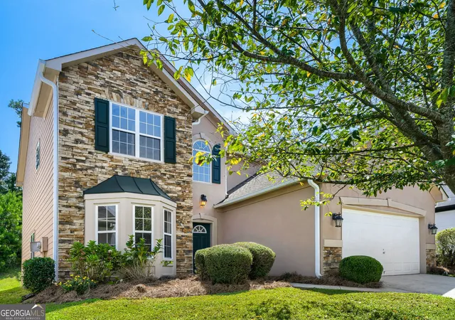Photo 2 of Single family home for sale at 1533 Fenmore St, Lithia Springs, GA 30122 | MLS# 10832369 | Listing updated on 2026-09-15