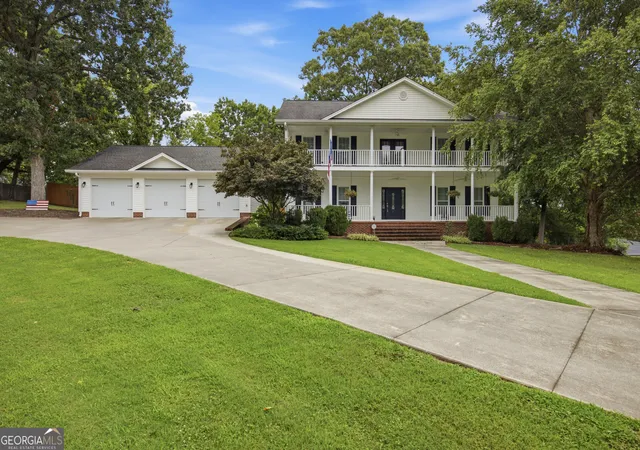 Photo 1 of Single family home for sale at 1400 Poplar Springs Rd, Ringgold, GA 30736 | MLS# 10805906 | Listing updated on 2026-08-29