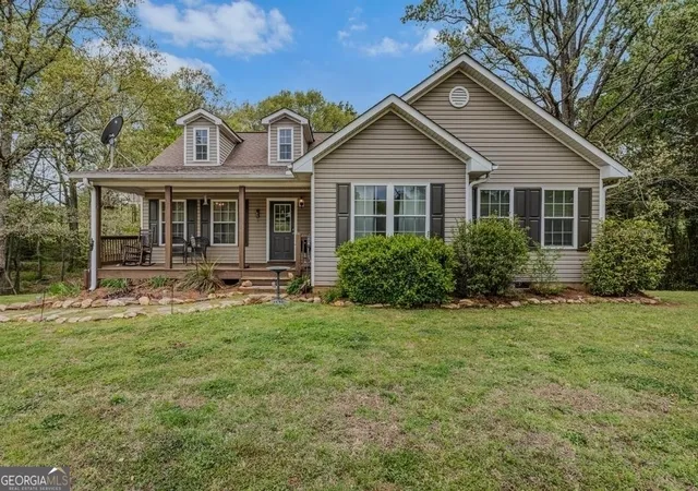 Homes for sale in Bowdon, GA | 80 Upper Caldwell Rd, Bowdon, GA 30108 | MLS# 10765722