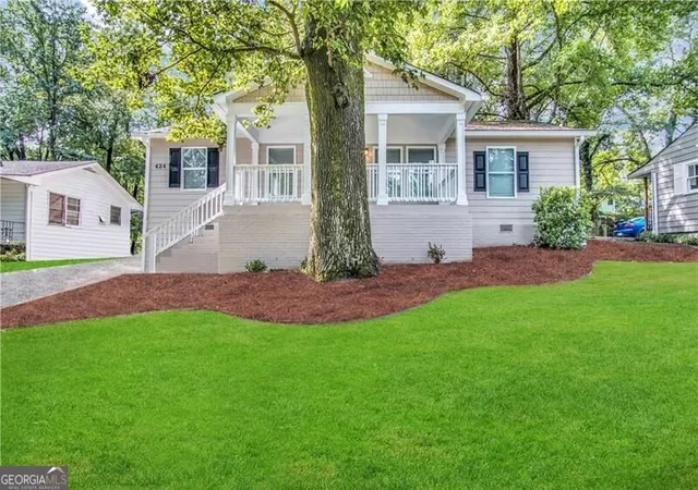 Photo 1 of Single family home for sale at 424 Dorsey Rd, Hapeville, GA 30354 | MLS# 10829227 | Listing updated on 2026-10-03