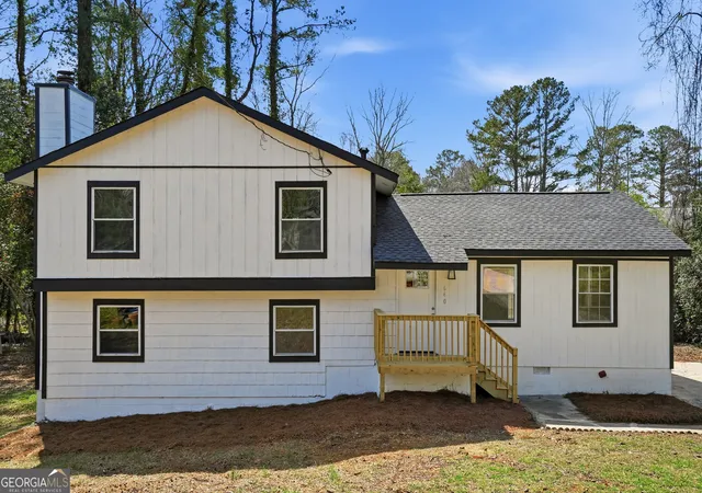1st image of 640 Bramble Ct, Jonesboro, GA 30238 | MLS# 10721415