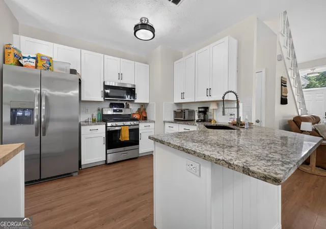 Photo 2 of Single family home for sale at 3132 Cling Stone Pl, Powder Springs, GA 30127 | MLS# 10802610 | Listing updated on 2026-09-17