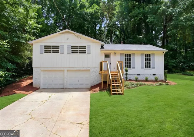 Photo 1 of Single family home for sale at 411 Hunters Ln, Woodstock, GA 30189 | MLS# 10809365 | Listing updated on 2026-09-19
