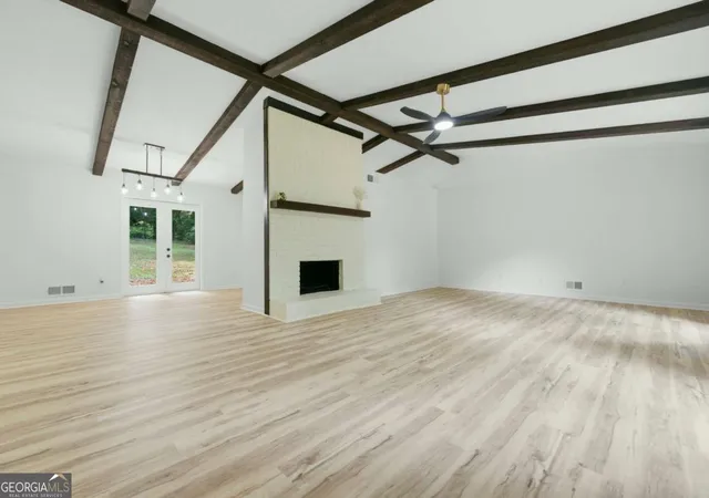 Photo 2 of Single family home for sale at 411 Hunters Ln, Woodstock, GA 30189 | MLS# 10809365 | Listing updated on 2026-09-19
