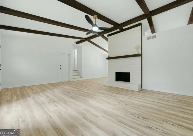 Photo 3 of Single family home for sale at 411 Hunters Ln, Woodstock, GA 30189 | MLS# 10809365 | Listing updated on 2026-09-19