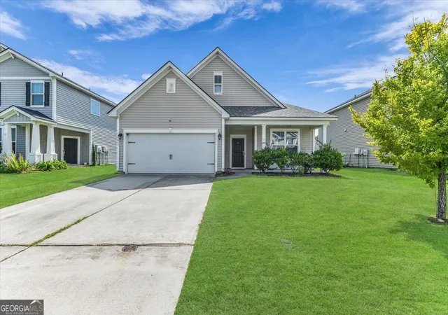 Photo 1 of Single family home for sale at 413 Lions Den Dr, Pooler, GA 31322 | MLS# 10833232 | Listing updated on 2026-09-13