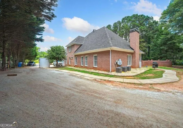 36th image of 84 Gloster Rd Nw, Lawrenceville, GA 30044 | MLS# 10762052