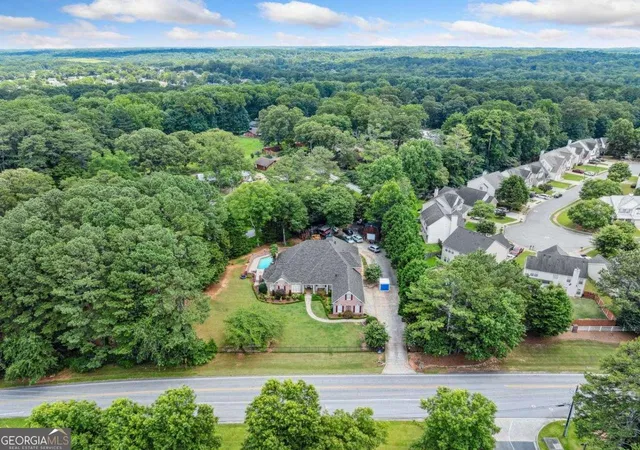 5th image of 84 Gloster Rd Nw, Lawrenceville, GA 30044 | MLS# 10762052