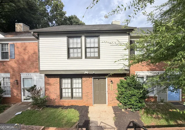 1st image of 1665 Winchester Wy Se, Conyers, GA 30013 | MLS# 10825721