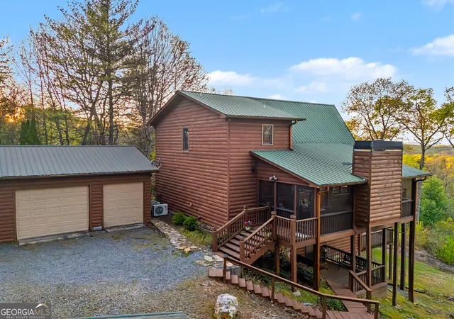 Photo 4 of Single family home for sale at 431 Sunrock Mountain Rd, Blue Ridge, GA 30513 | MLS# 10734246 | Listing updated on 2026-06-07