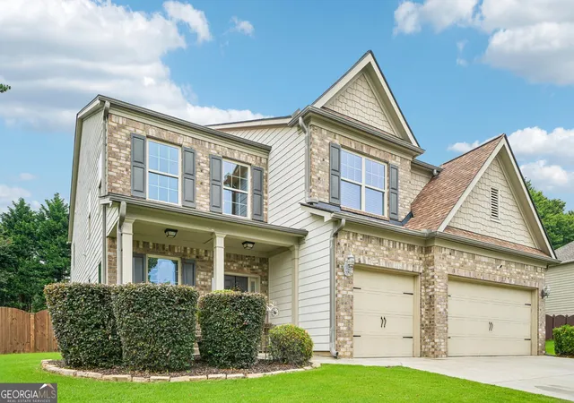 3rd image of 2390 Cain Cir, Dacula, GA 30019 | MLS# 10785735