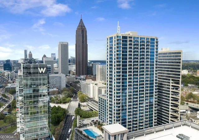 2nd image of 400 W Peachtree St Nw, Atlanta, GA 30308