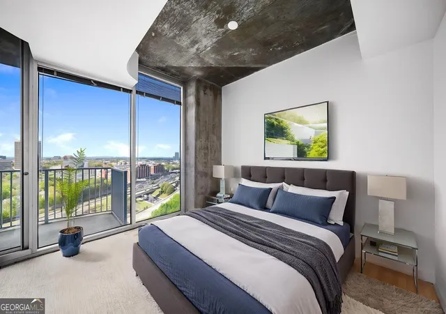3rd image of 400 W Peachtree St Nw #1702, Atlanta, GA 30308 | MLS# 10715472