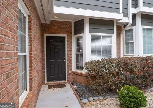 3rd image of 2680 Pine Tree Rd Ne #5, Atlanta, GA 30324 | MLS# 10718850