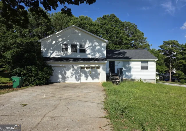 Photo 1 of Single family home for sale at 3000 Sebring Ct, Decatur, GA 30034 | MLS# 10806247 | Listing updated on 2026-09-14