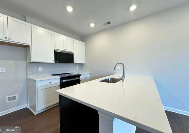 4th image of 1413 Zenith Circle Se #46, Atlanta, GA 30315 | MLS# 10780578