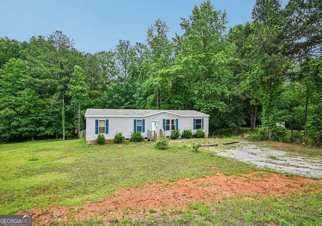Photo 2 of Manufactured home for sale at 5805 Saddle Club Rd, Gainesville, GA 30506 | MLS# 10738427 | Listing updated on 2026-06-21