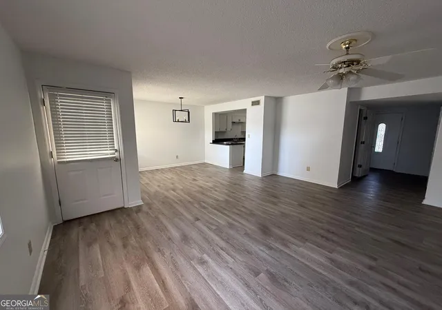 3rd image of 109 Courtyard Dr, Thomasville, GA 31757 | MLS# 10715578