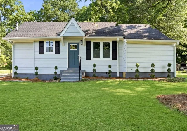 Homes for sale in Cedartown, GA | 227 Peachtree St, Cedartown, GA 30125 | MLS# 10797765