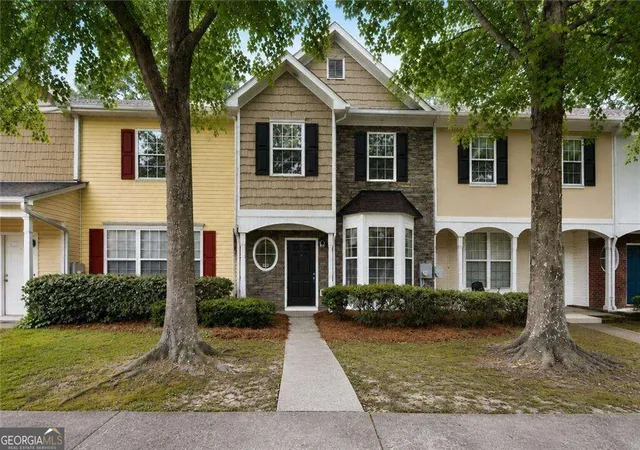 Photo 1 of Townhouse for sale at 6114 Camden Forrest Dr, Riverdale, GA 30296 | MLS# 10880299 | Listing updated on 2026-10-28