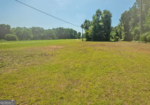 Photo 4 of Single family home for sale at 1803 Bowman Hwy Nw, Dewy Rose, GA 30634 | MLS# 10794956 | Listing updated on 2026-08-23