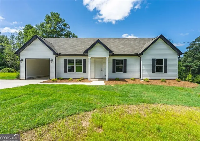 Photo 1 of Single family home for sale at 400 Woodhaven Rd, Centerville, GA 31028 | MLS# 10825318 | Listing updated on 2026-08-27
