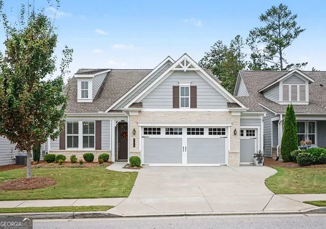 Photo 1 of Single family home for sale at 188 Chatuge Dr, Hoschton, GA 30548 | MLS# 10870792 | Listing updated on 2026-10-28