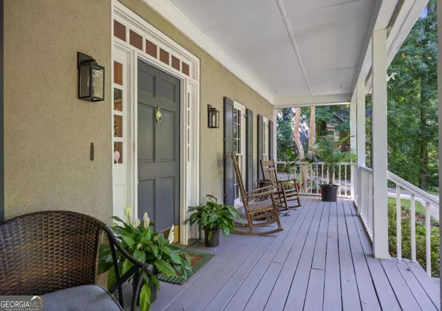 Photo 3 of Sale Pending at 1024 Derby Run Nw, Marietta, GA 30064 | MLS# 10825638 | Listing updated on 2026-09-16