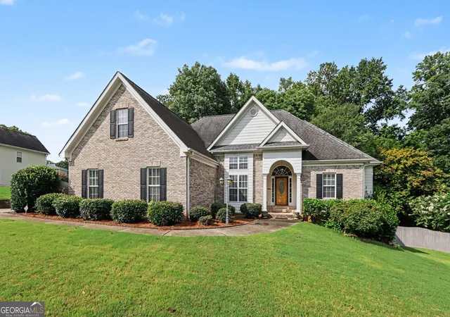 Photo 1 of Single family home for sale at 1264 Harvest Ln, Hoschton, GA 30548 | MLS# 10833562 | Listing updated on 2026-09-13